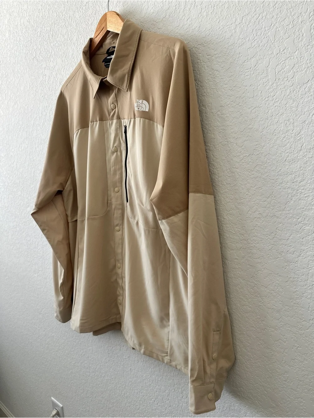 The North Face First Trail UPF Long Sleeve Shirt Size Large Tan Brown Snap